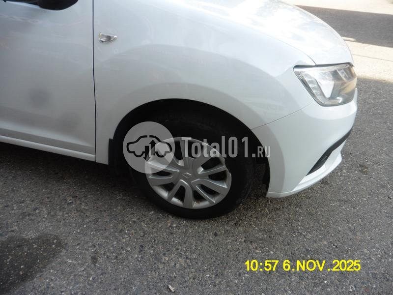 Фото Renault Logan 26