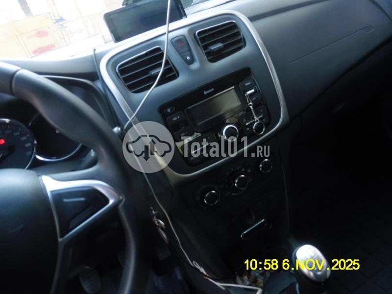 Фото Renault Logan 54