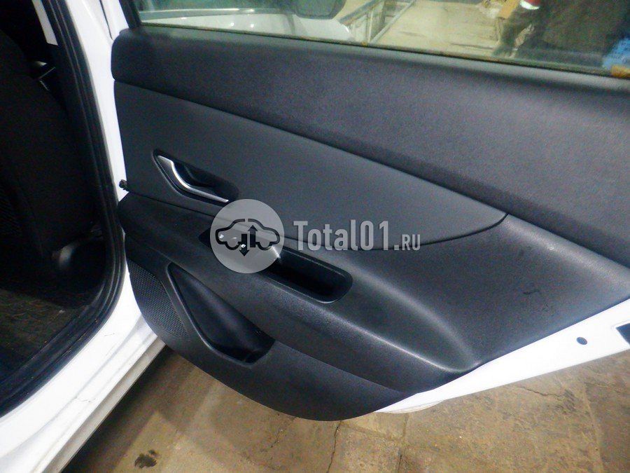 Фото Hyundai Elantra 48
