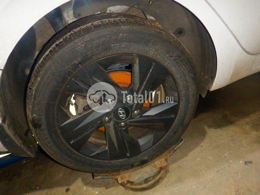 Фото Hyundai Elantra 112