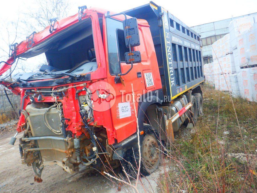 Фото Howo ZZ3327S3847E 6