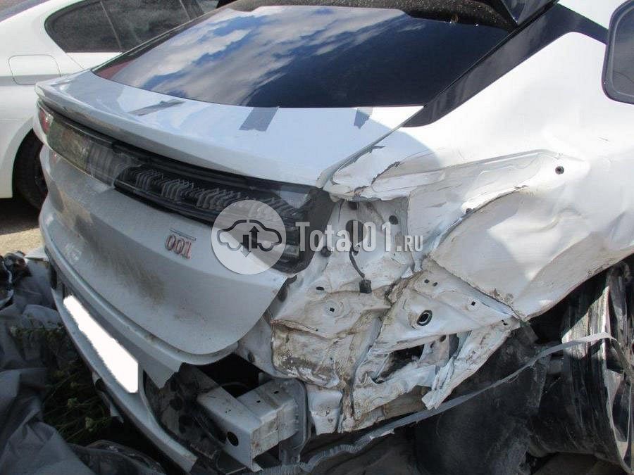 Фото Zeekr 001 36