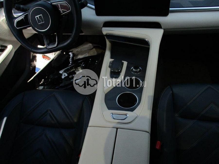 Фото Zeekr 001 44