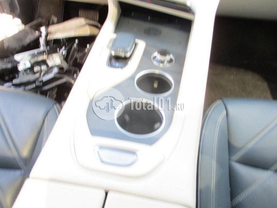 Фото Zeekr 001 48