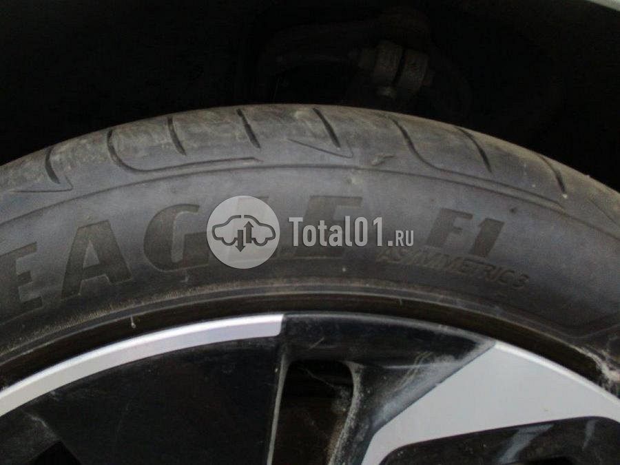 Фото Zeekr 001 76