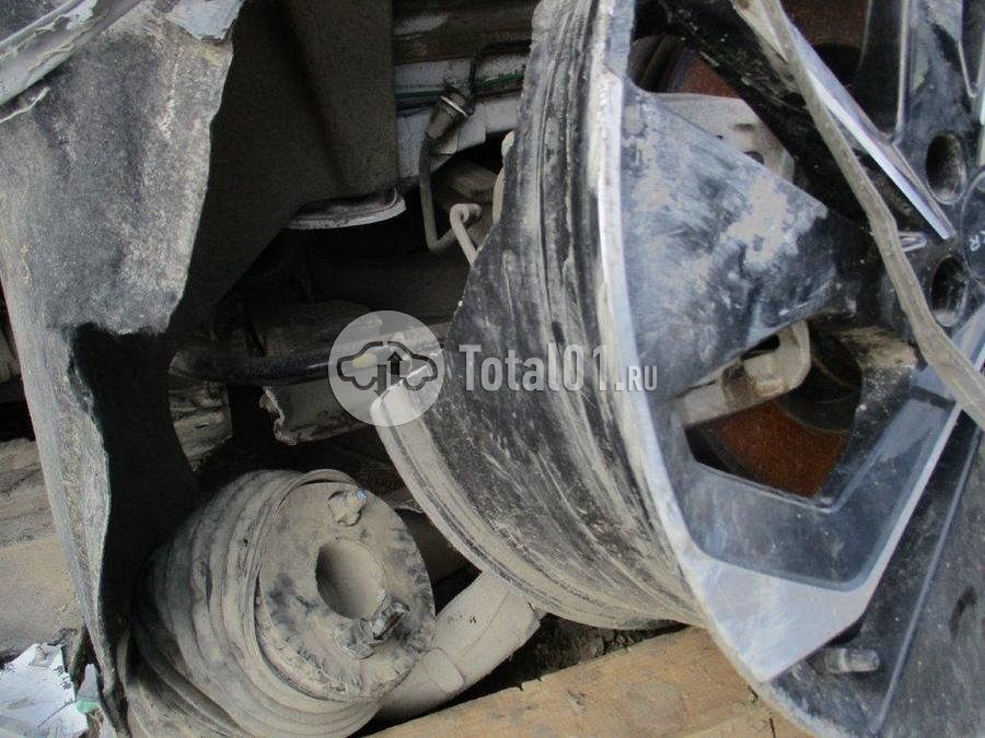 Фото Zeekr 001 98