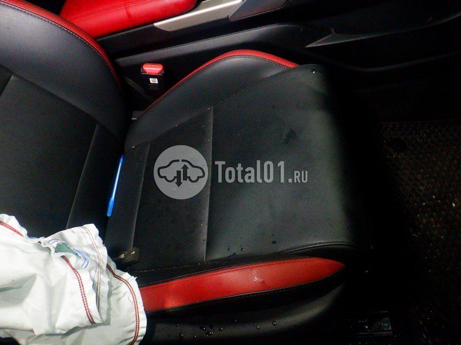 Фото Geely Coolray 26