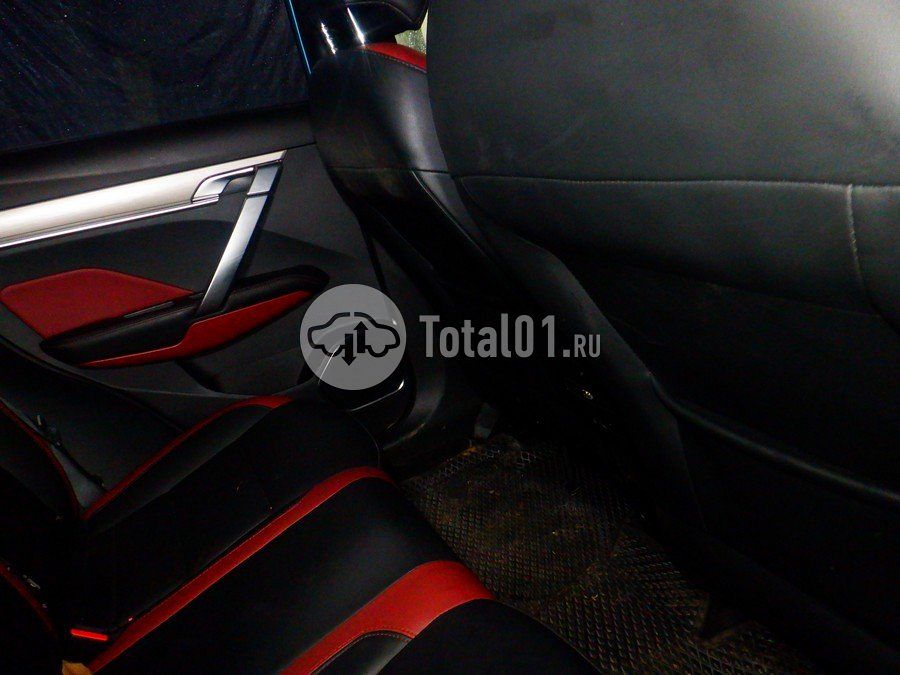 Фото Geely Coolray 58