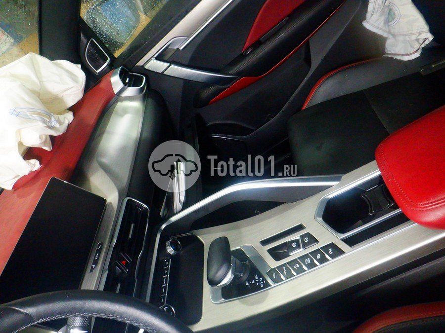 Фото Geely Coolray 92