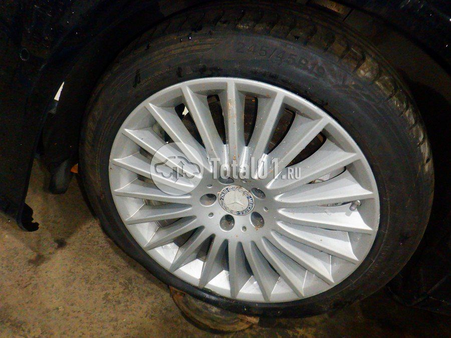 Фото Mercedes-Benz S-класс 222