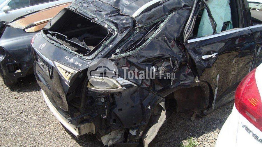 Фото Mercedes-Benz GLE-класс AMG 4