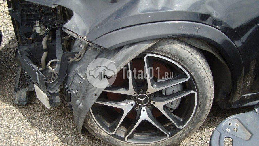 Фото Mercedes-Benz GLE-класс AMG 34