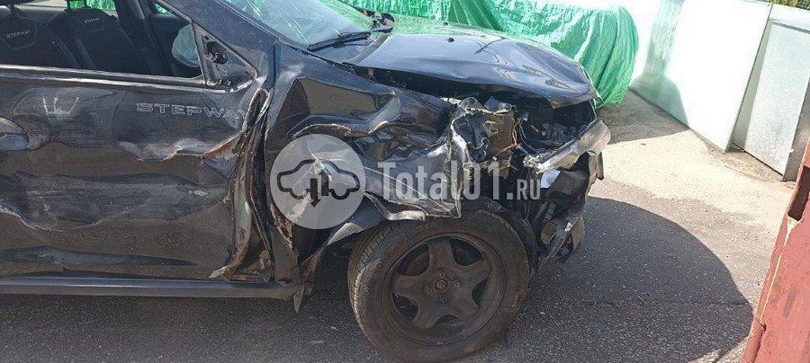 Фото Renault Logan 22