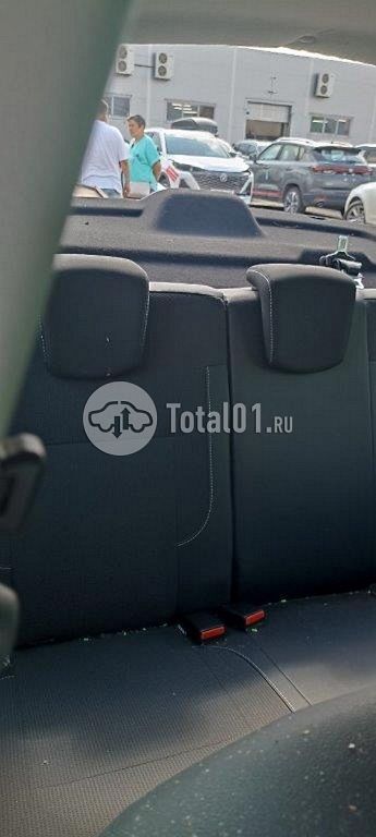 Фото Renault Logan 86