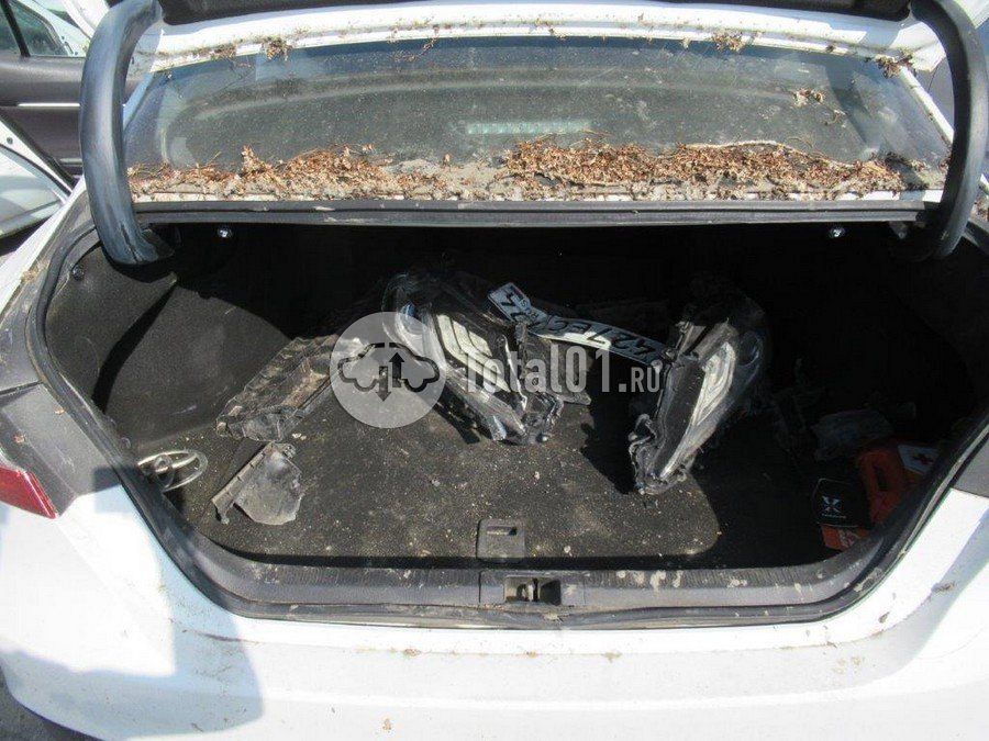 Фото Toyota Camry 14