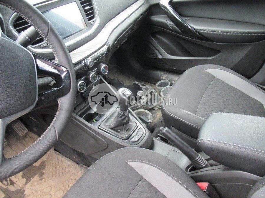 Фото ВАЗ (LADA) Vesta 38