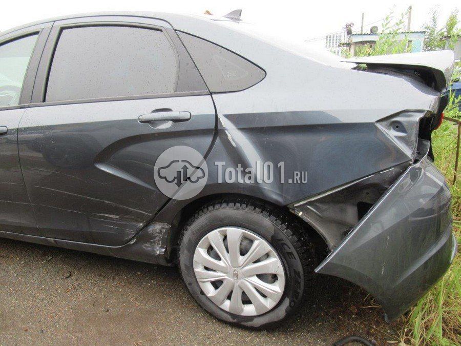 Фото ВАЗ (LADA) Vesta 90