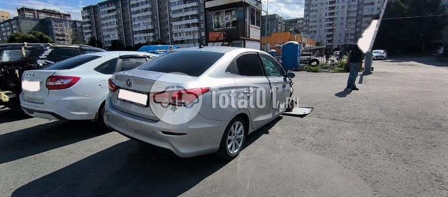 Фото Changan Alsvin 8