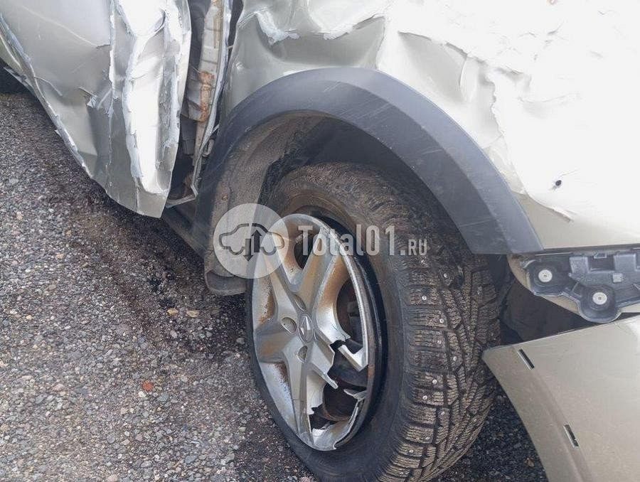 Фото Renault Sandero 12