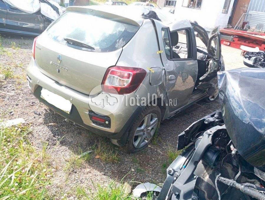 Фото Renault Sandero 22