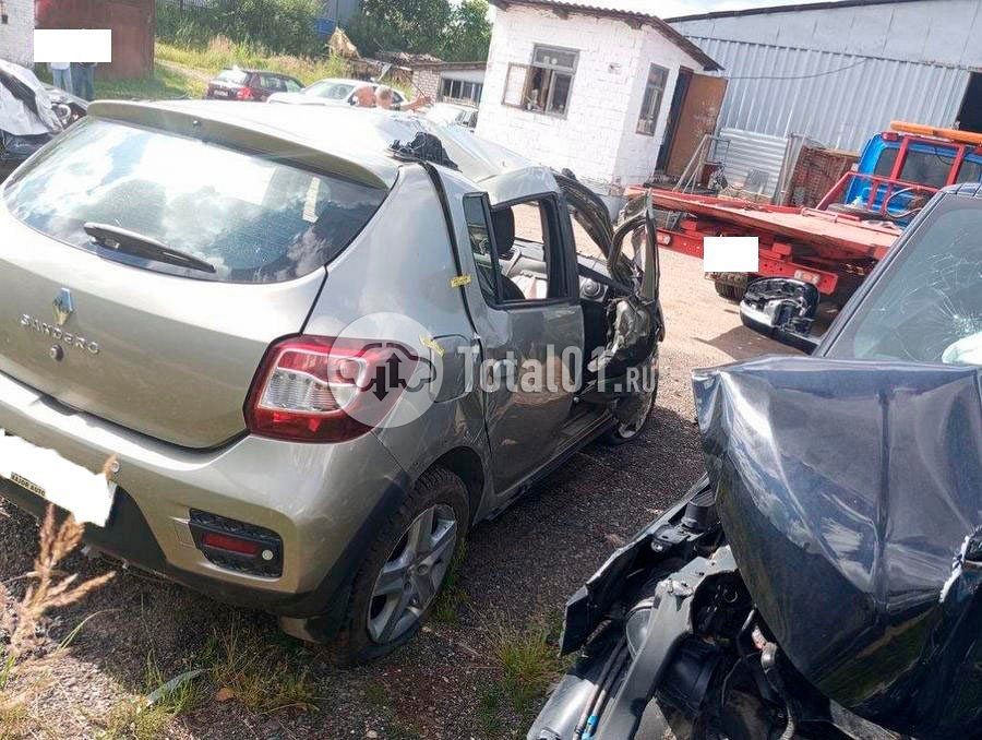 Фото Renault Sandero 24