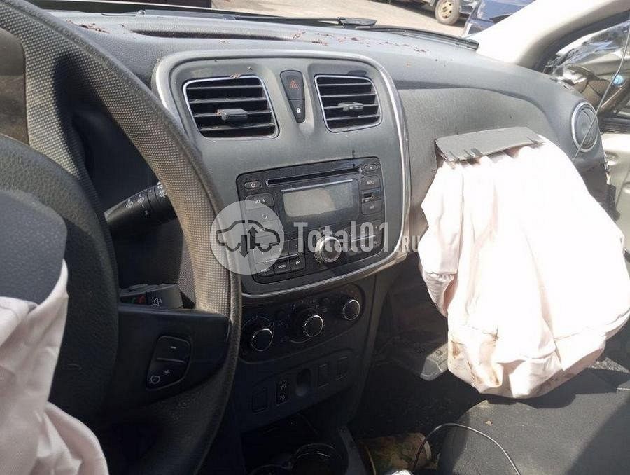 Фото Renault Sandero 58