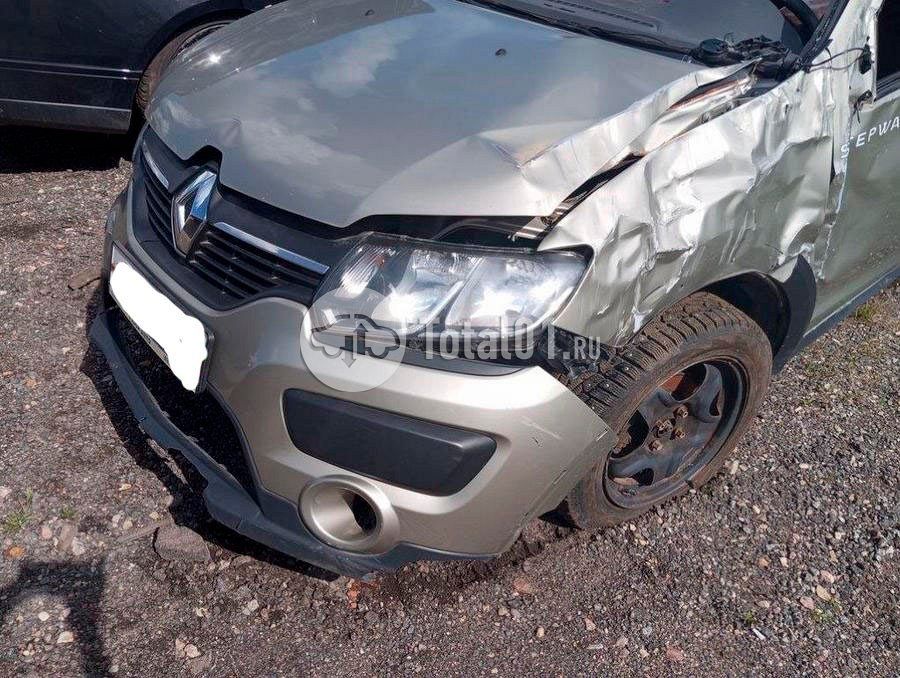 Фото Renault Sandero 92