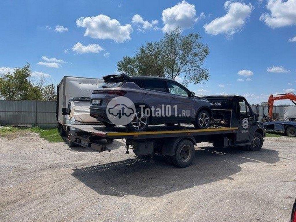 Фото Geely Coolray 4