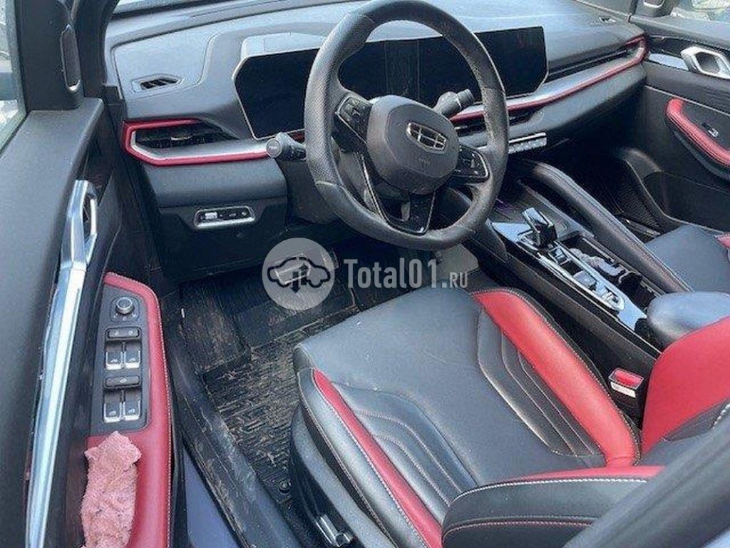 Фото Geely Coolray 24