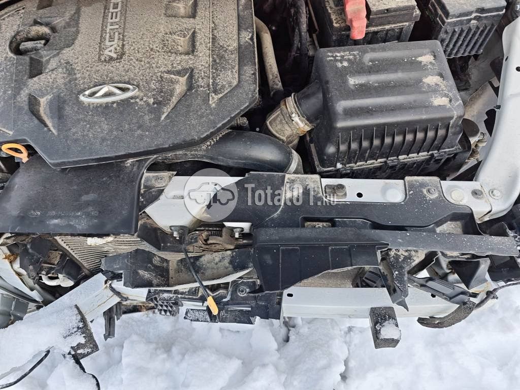 Фото OMODA S5 90