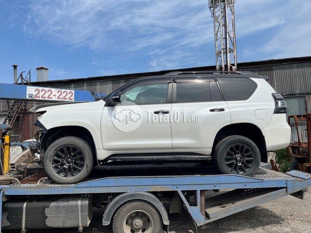 Фото Toyota Land Cruiser 2