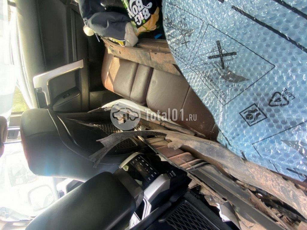 Фото Toyota Land Cruiser 34