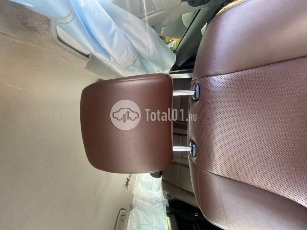 Фото Toyota Land Cruiser 52