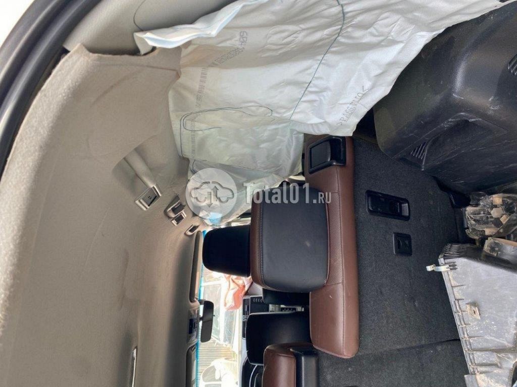 Фото Toyota Land Cruiser 90