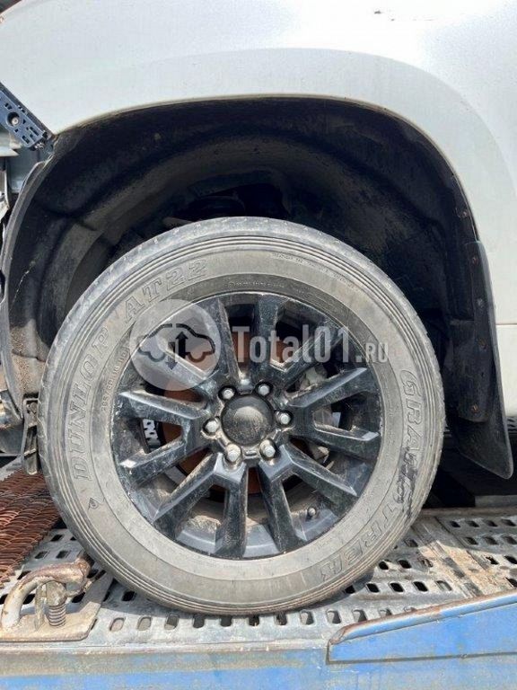 Фото Toyota Land Cruiser 98