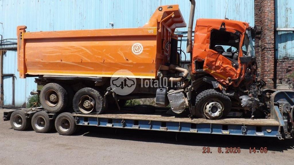 Фото Volvo FM TRUCK 4