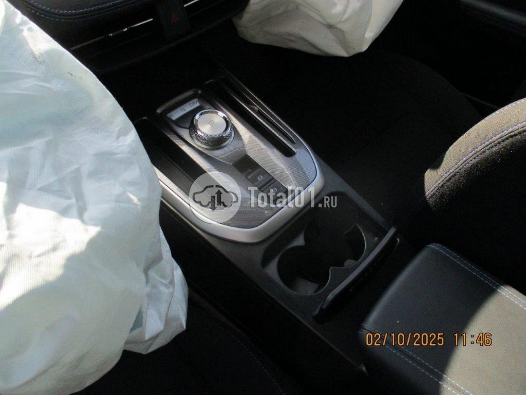 Фото Haval Jolion 62