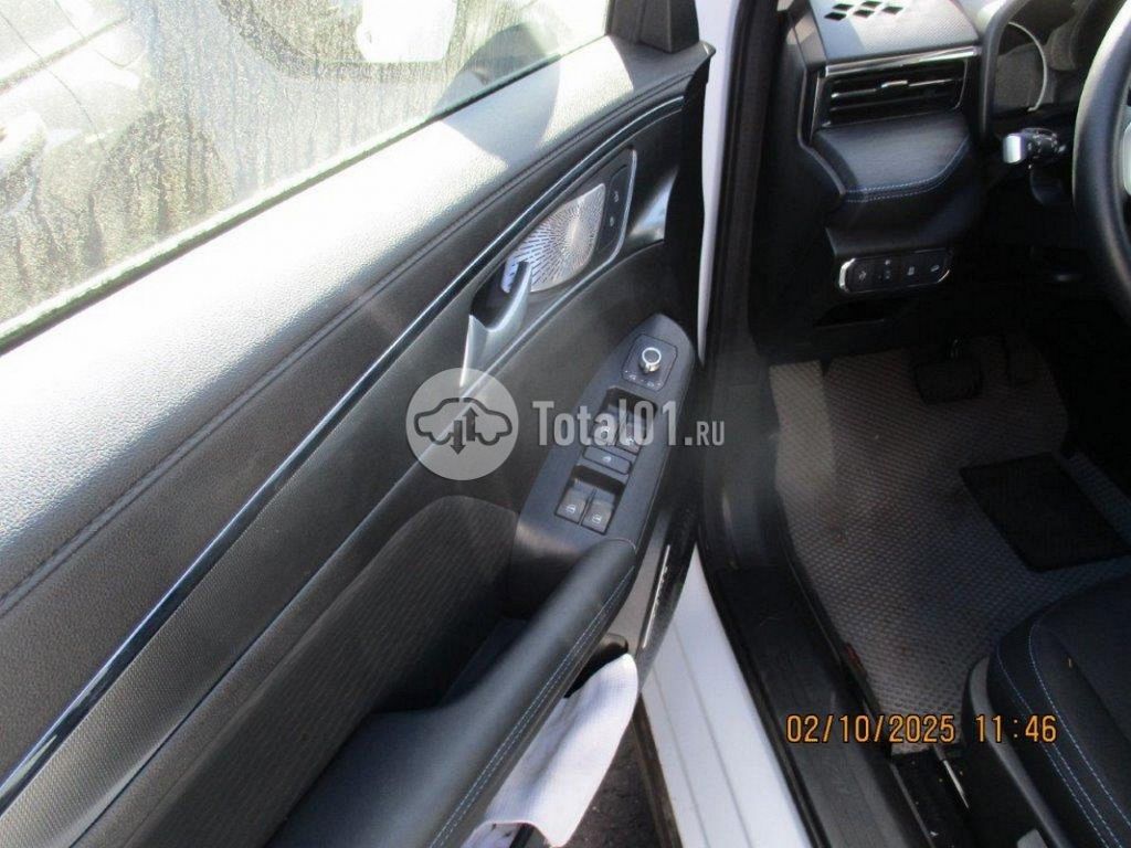 Фото Haval Jolion 64