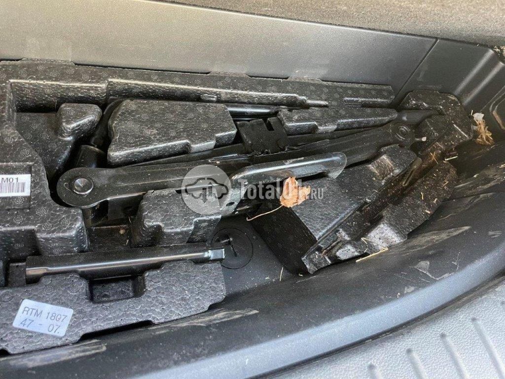 Фото Hyundai Santa Fe 46