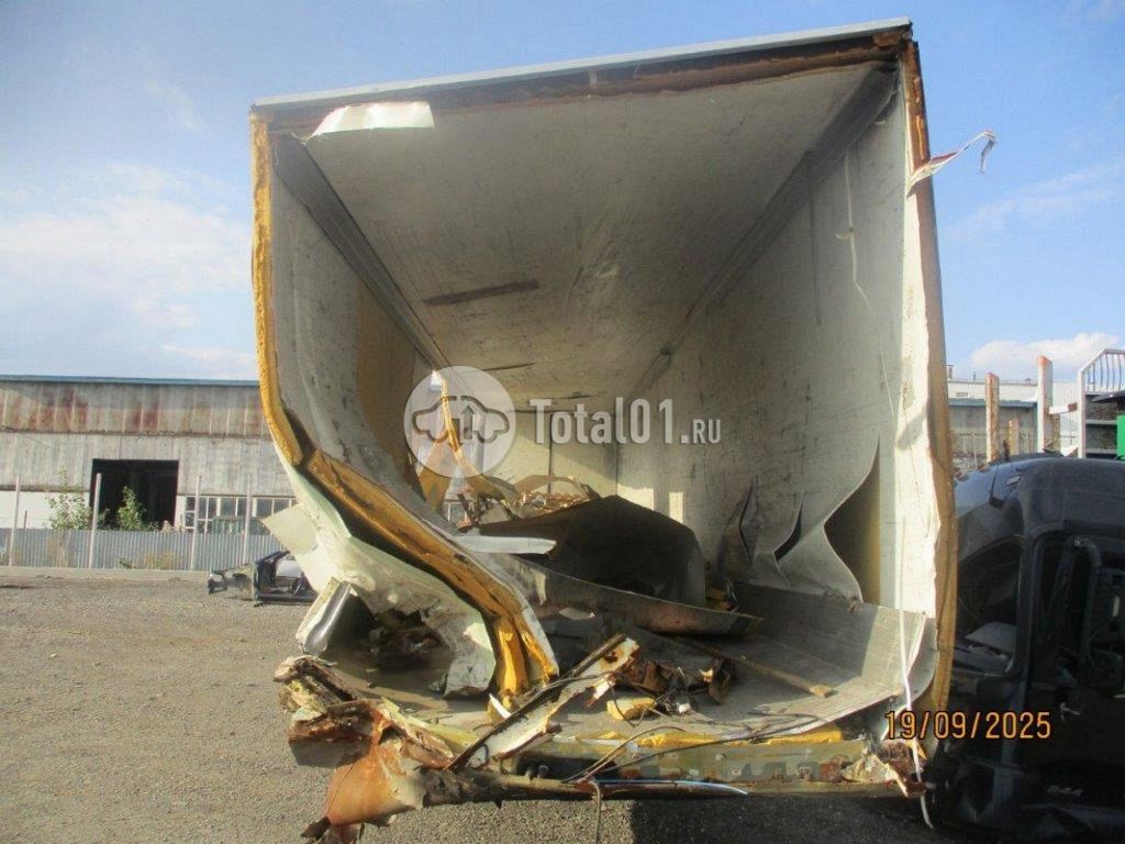 Фото Schmitz Cargobull SKO 6