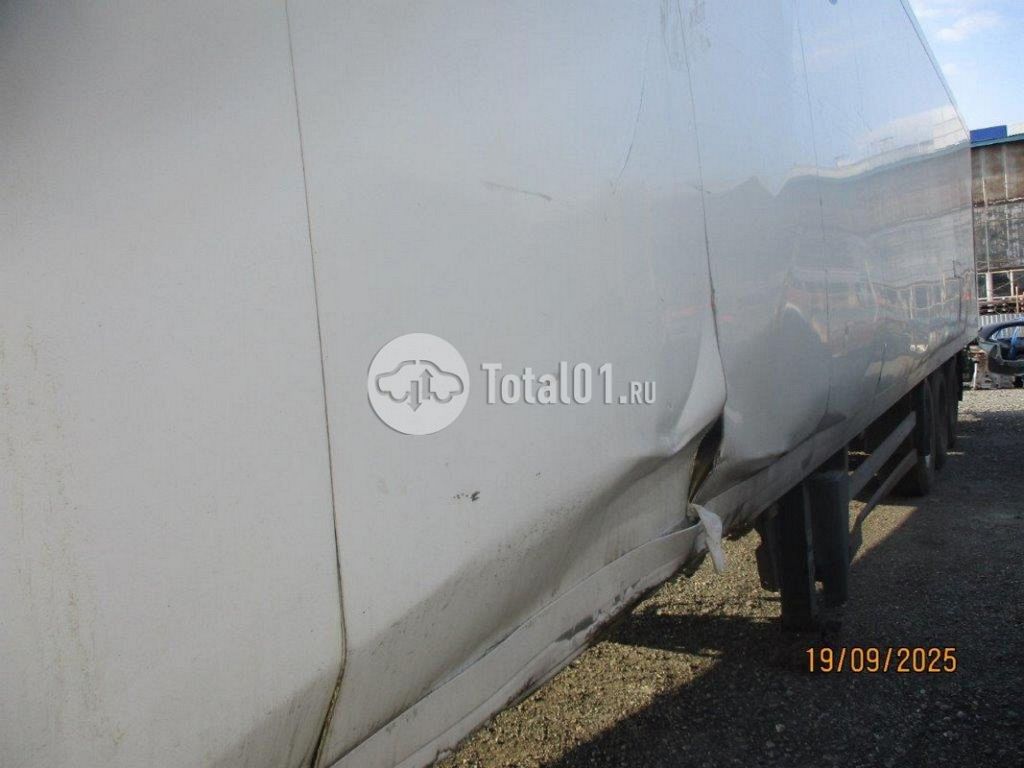 Фото Schmitz Cargobull SKO 82