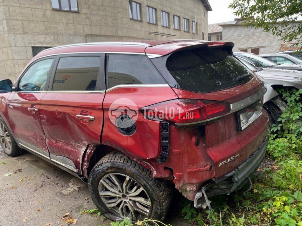 Фото Geely Atlas Pro 8