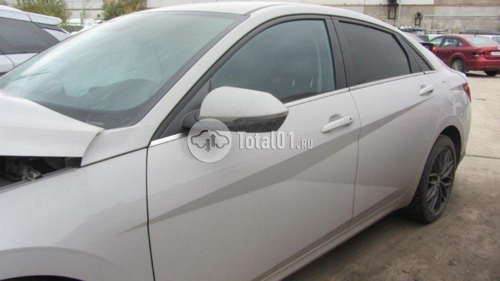 Фото Hyundai Elantra 18