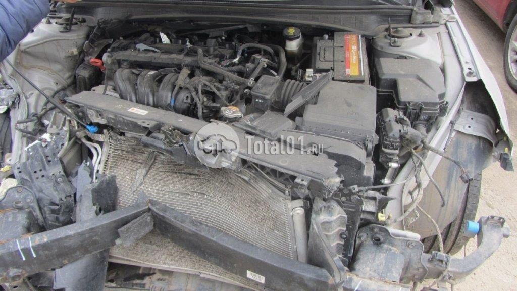 Фото Hyundai Elantra 28