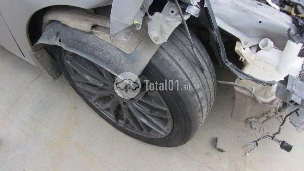 Фото Hyundai Elantra 44