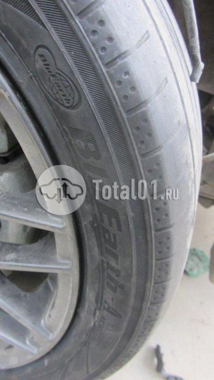 Фото Hyundai Elantra 46