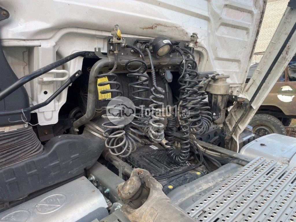 Фото Sitrak C7H 40