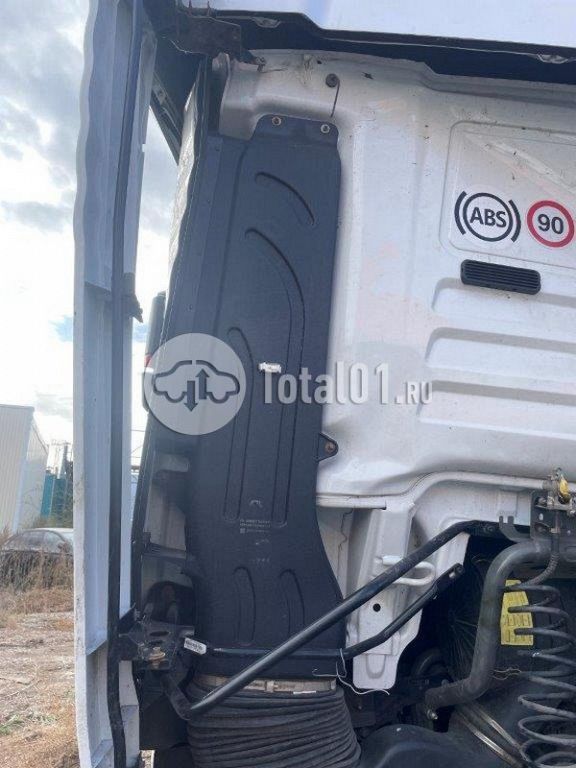 Фото Sitrak C7H 44