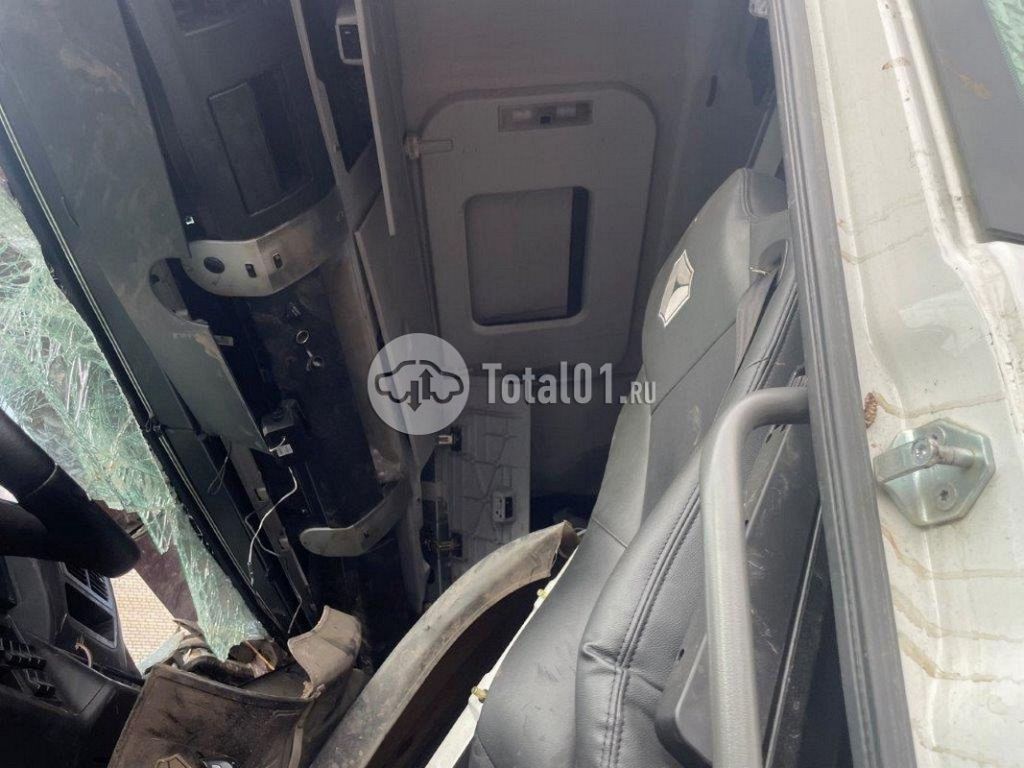 Фото Sitrak C7H 62