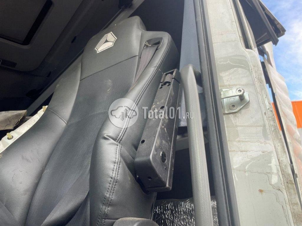 Фото Sitrak C7H 64